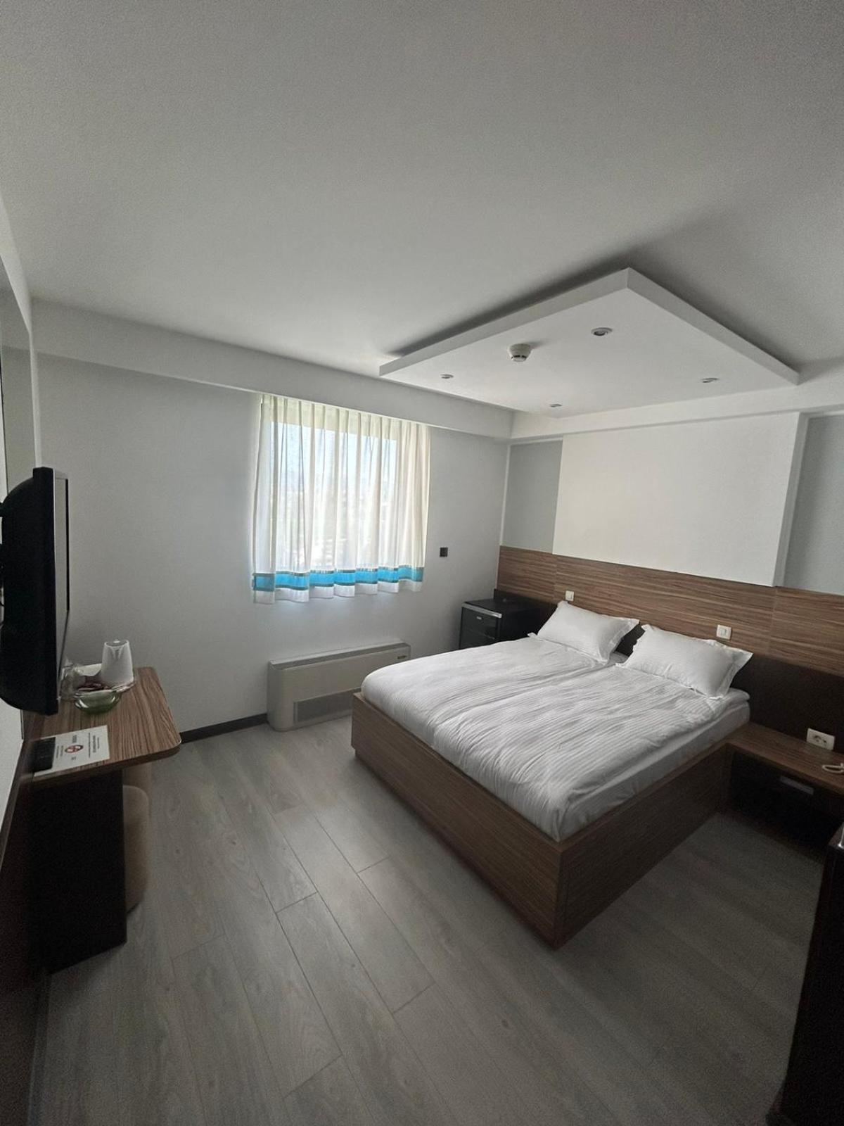 Hotel Bosna 1 Ilidža Buitenkant foto